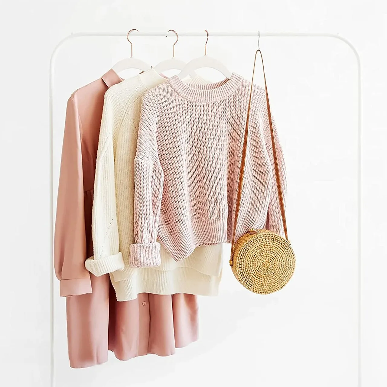 43cm Slim-Line White Velvet Coat Hanger with Gold Hook Sold in Bundles of 50/100