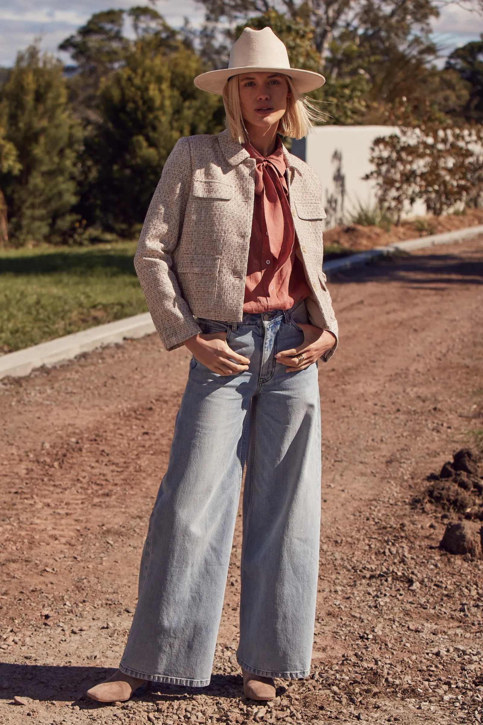 Adjoin Jacket - Biscuit Boucle