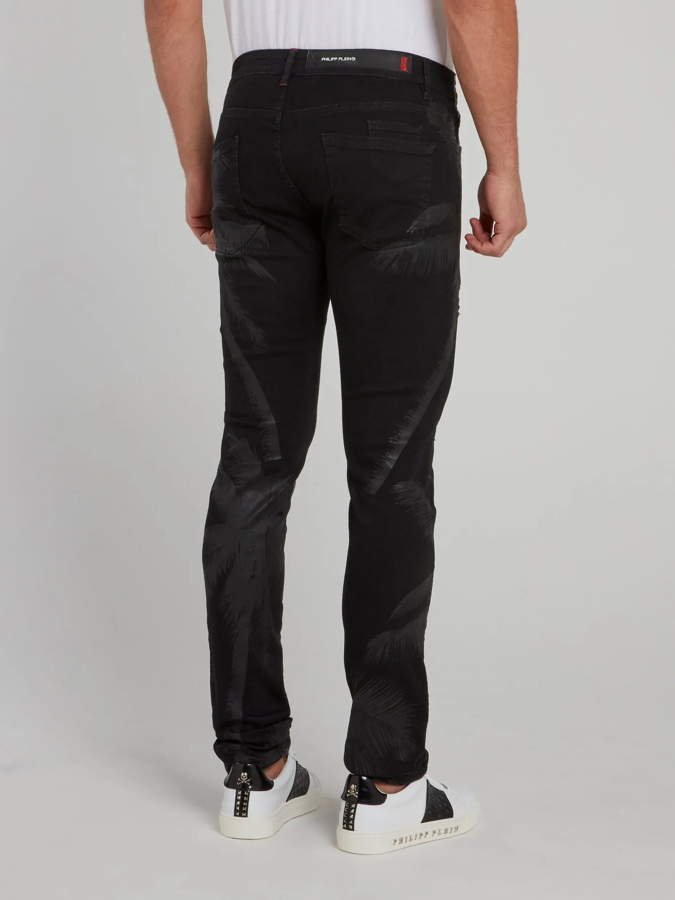 Aloha Plein Distressed Straight Cut Jeans
