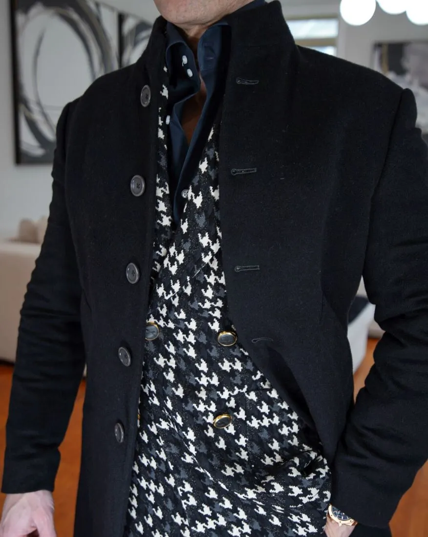 Black Mandani Coat @ The Vault