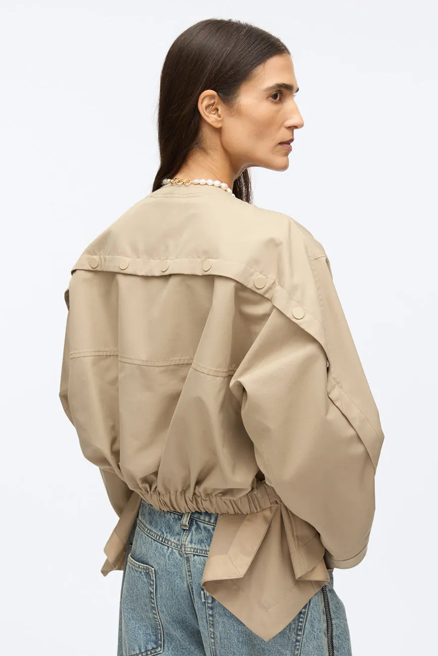 CARGO JACKET WITH FLOUNCE HEM
