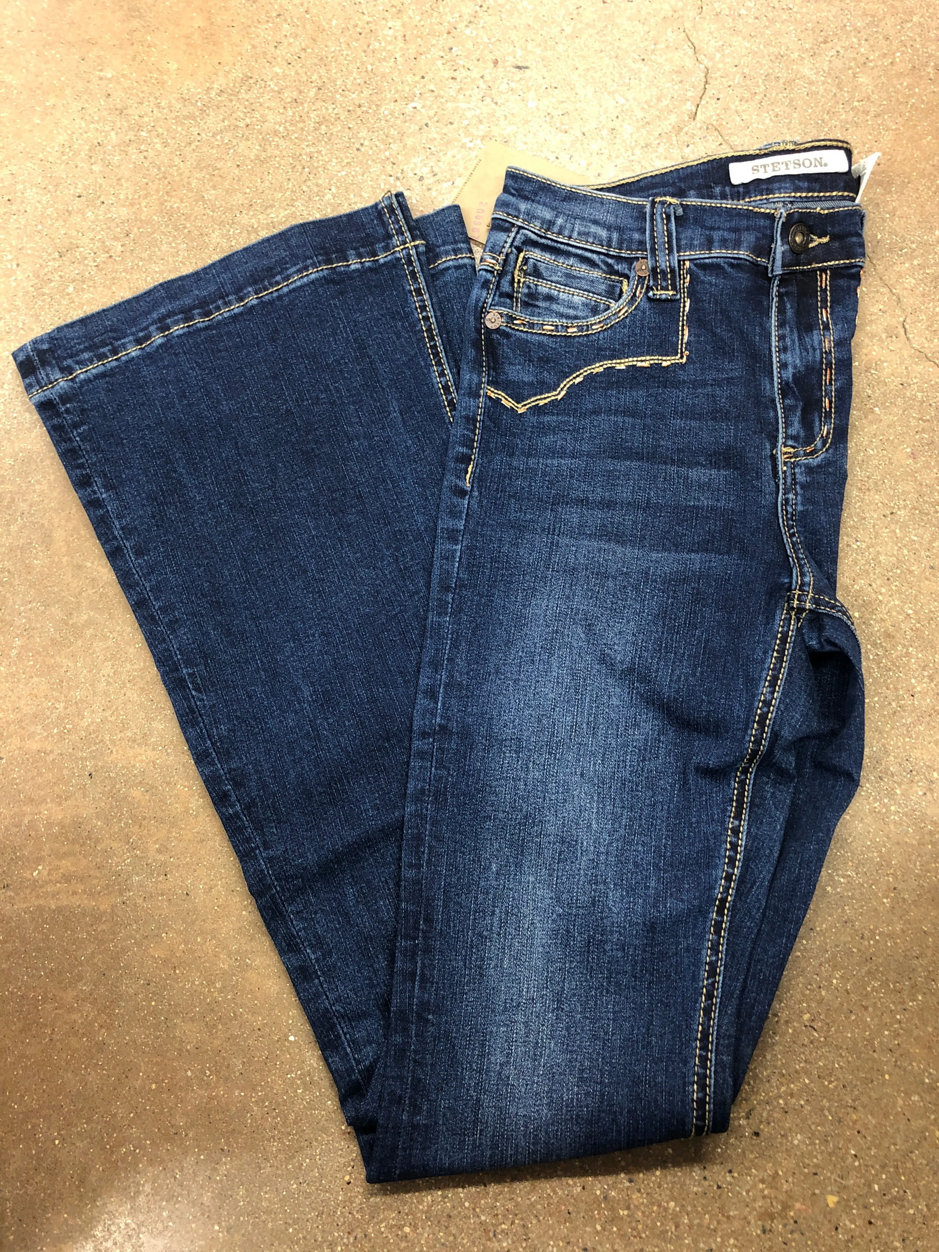 CL11-054-0921-2407 Stetson Jean Flair Leg -Plain Back Pkt w/Fancy Yokeseam