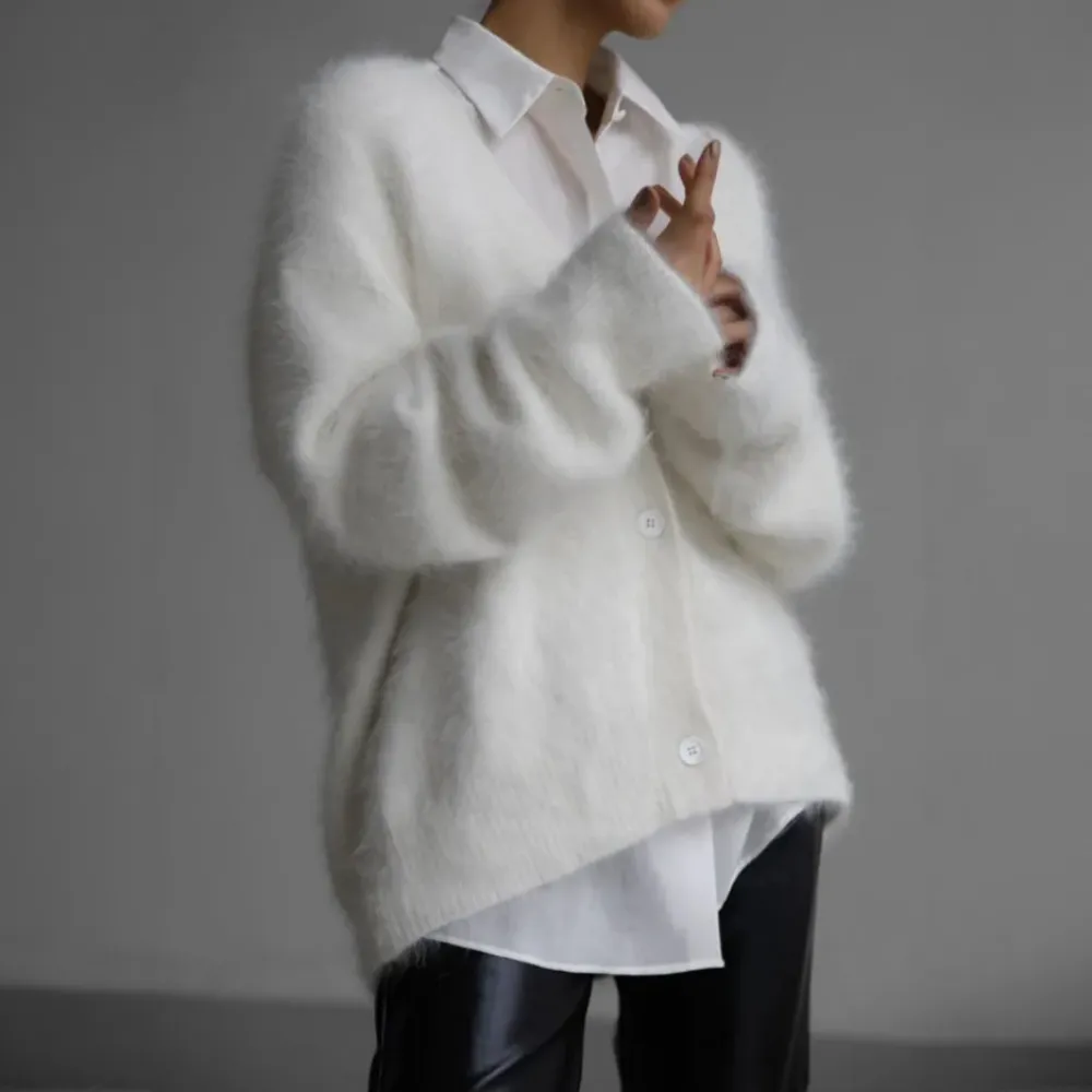 Dahlia - Elegant Knitted Cardigan
