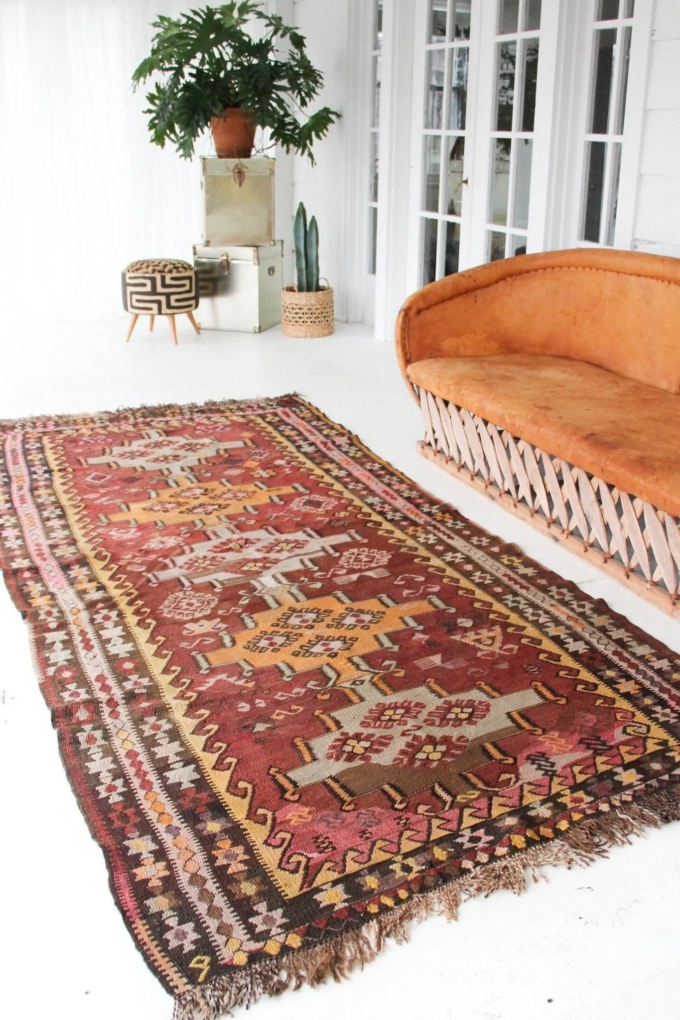 'Eliode' Kilim Rug - 4'5" x 10'7"