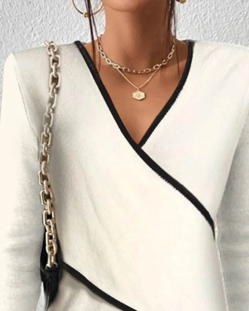 Emmalyn | Elegant sweater with V-neck