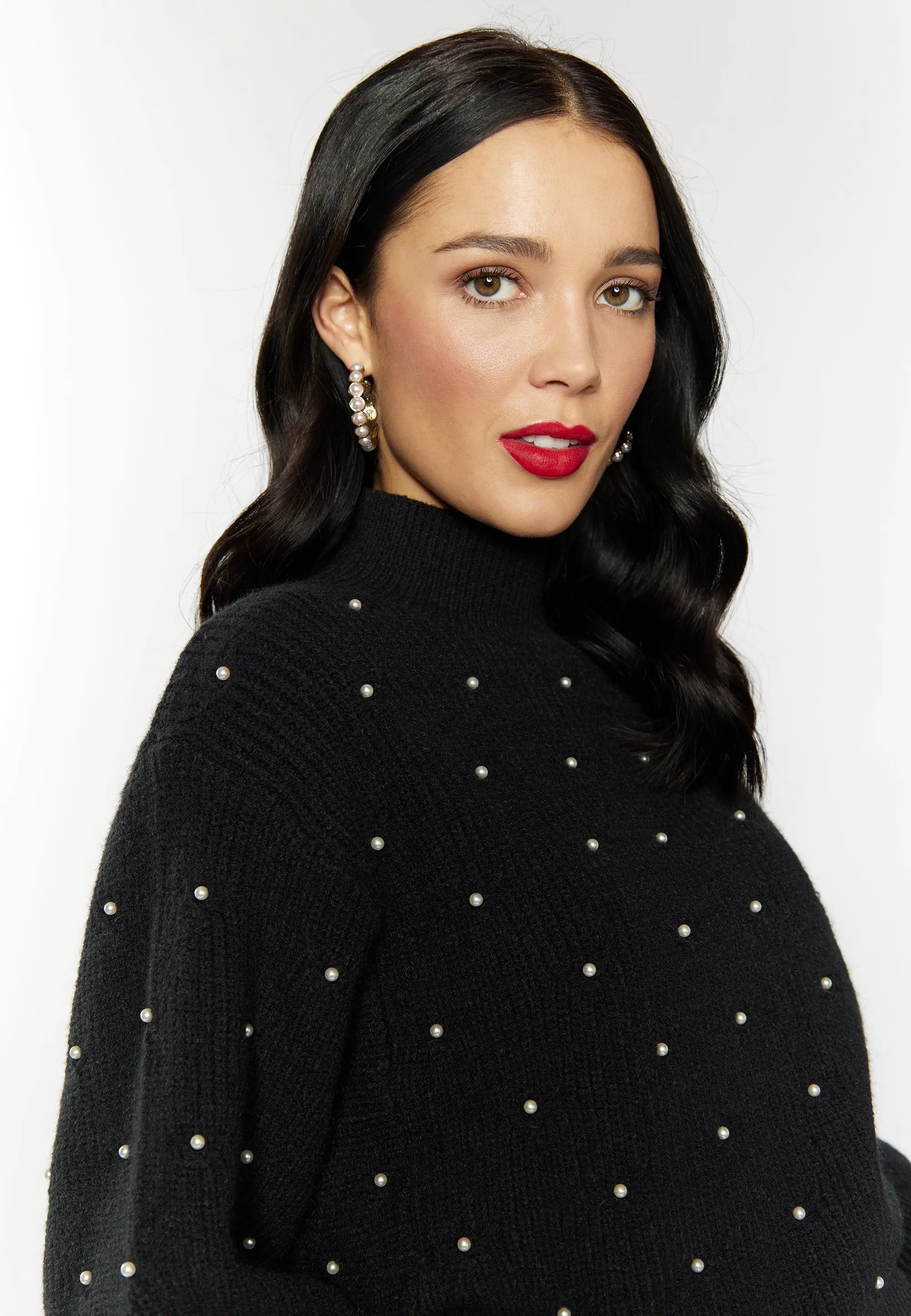 faina Women's Knitted Sweater With Pearl