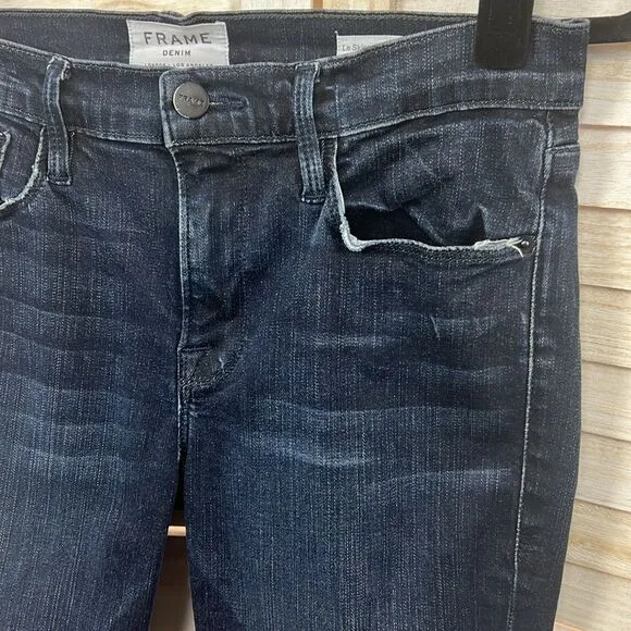 FRAME Le Skinny de Jeanne Crop Jeans St. Jones 28