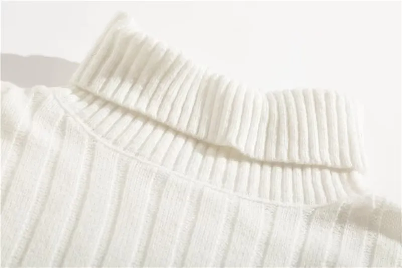 Handsome T-shirt Fake Two-piece Knitted Sweaters