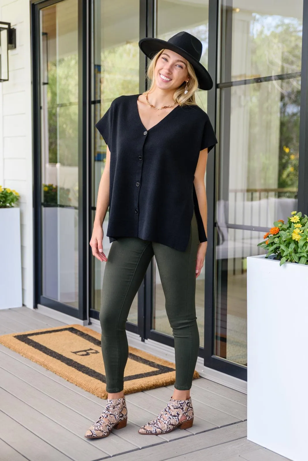 Hazel Blues® | The Finale Top in Black