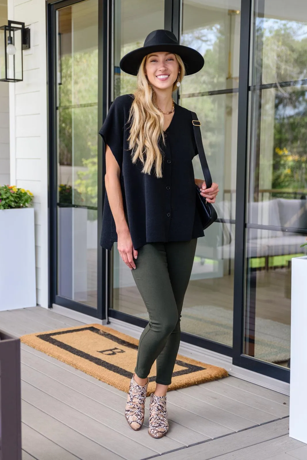 Hazel Blues® | The Finale Top in Black