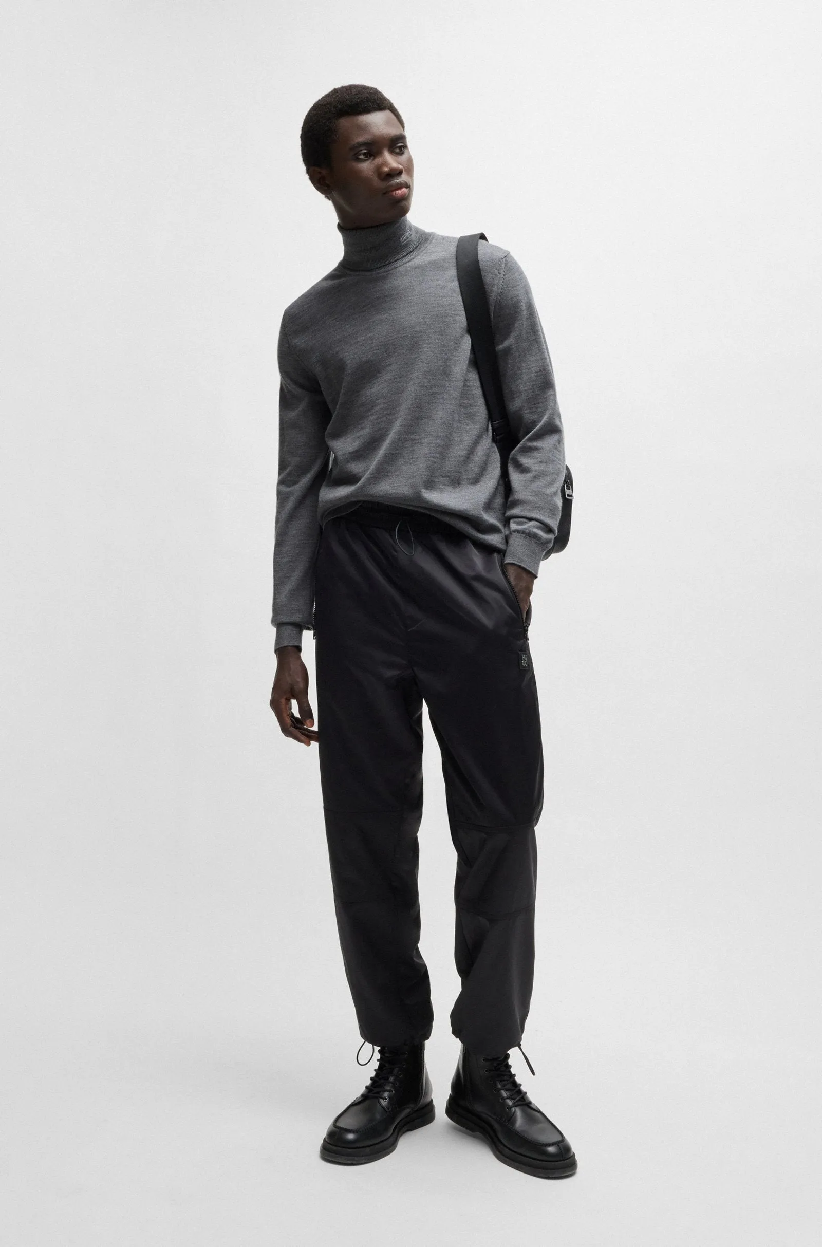 HUGO Sweaters Regular Fit,Slim Fit in Wool - SAN THOMAS-M 10243187 01-50474174