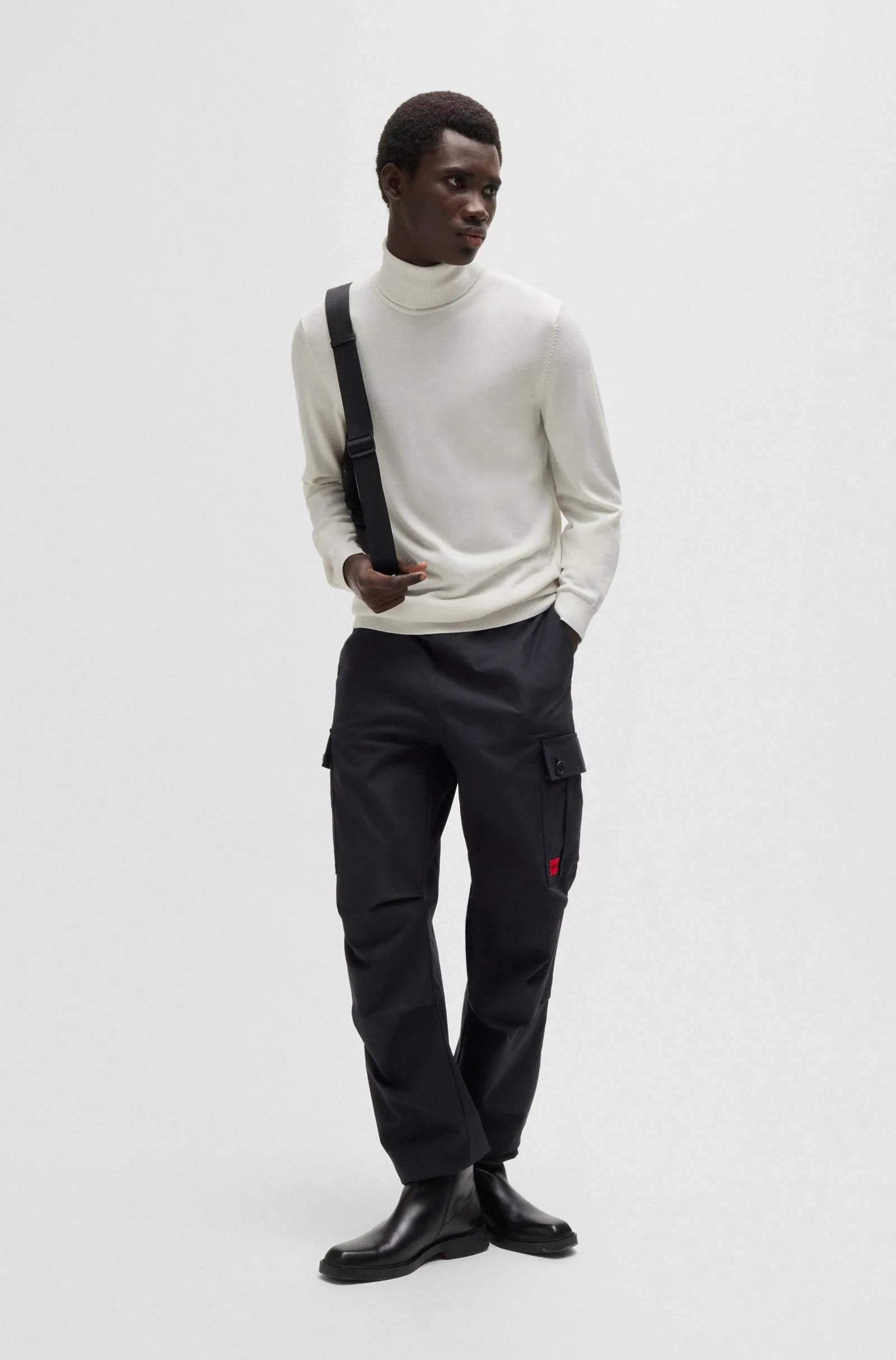 HUGO Sweaters Regular Fit,Slim Fit in Wool - SAN THOMAS-M 10243187 01-50474174