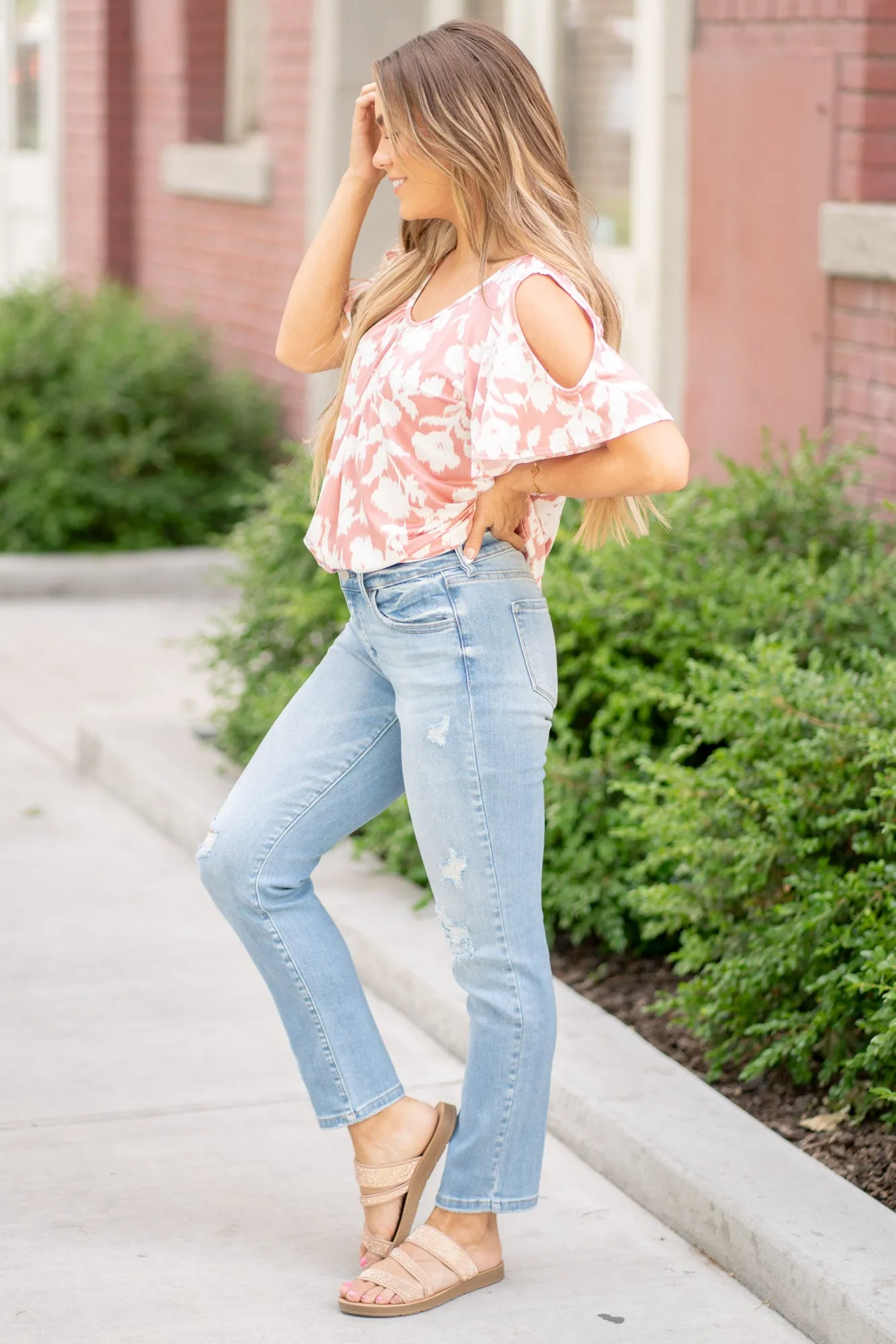 Isabella Mid Rise Slim Straight