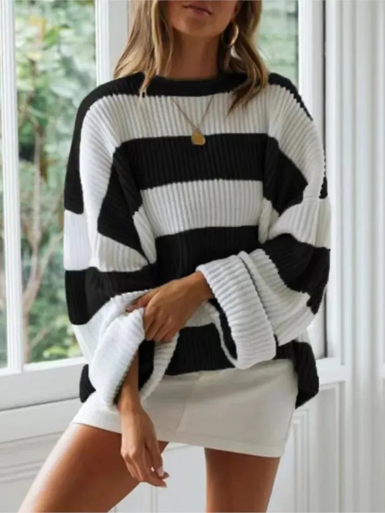 JANE | OVERSIZED STRIPED SWEATER