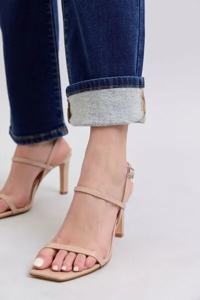 Judy Blue Full Size Washed Straight Leg Jeans with Pockets ONLINE EXCLUSIVE