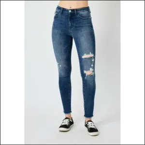 Judy Blue High Waist Jeans: your New Best Friend in Distressed Fashion! 💙👖