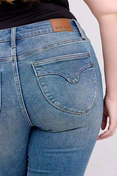 Judy Blue Tummy Control Vintage Wash Jeans ONLINE EXCLUSIVE