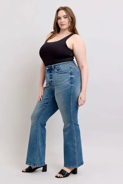 Judy Blue Tummy Control Vintage Wash Jeans ONLINE EXCLUSIVE