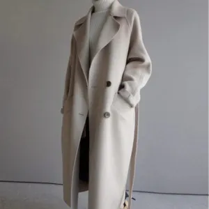 Kimmie | elegance longs for cloak