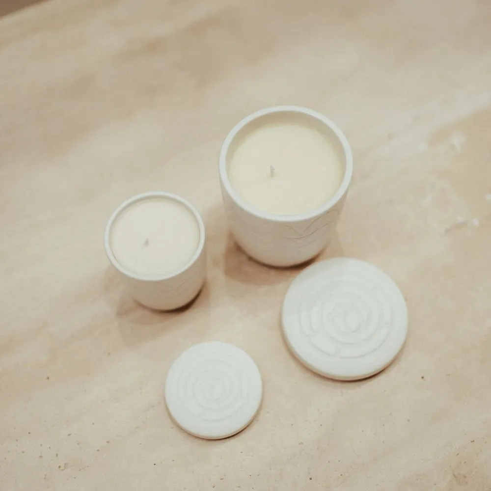 Lux Aura Scented Candle