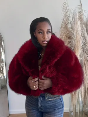 Luxurious Faux Fur Crop Jacket with Oversized Turndown Collar