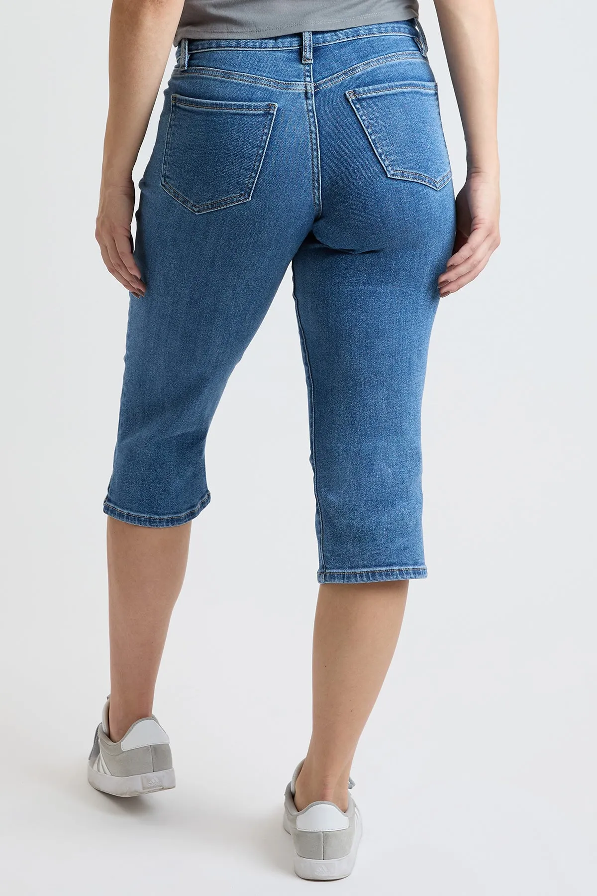 Mid Rise Premium Stretch Essential Capri, pack of 8
