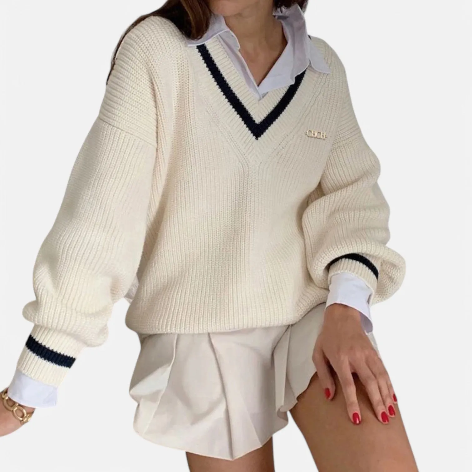 Monacogents | Oversized Knit V-Neck Sweater