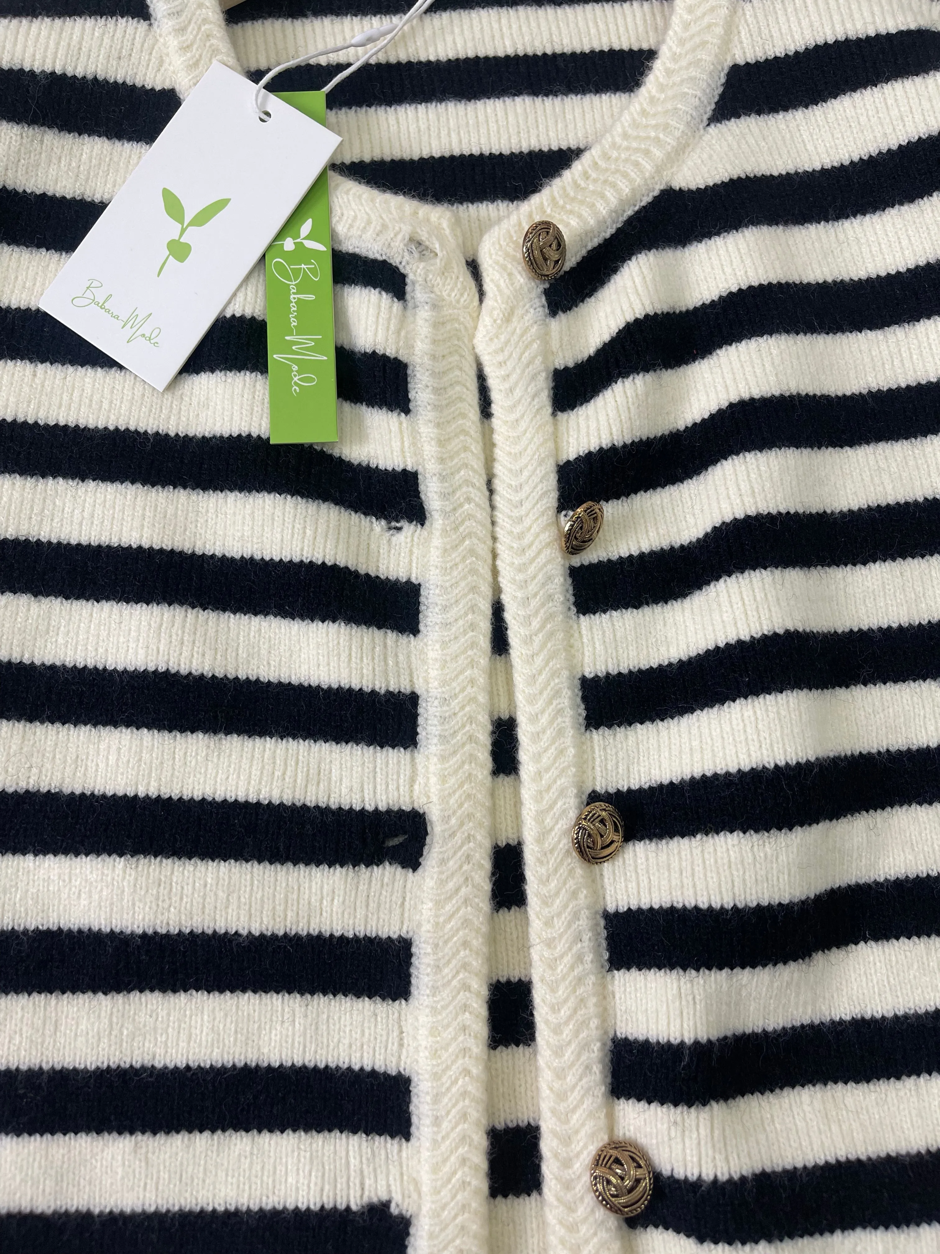 Myla | Elegant Striped Cardigan