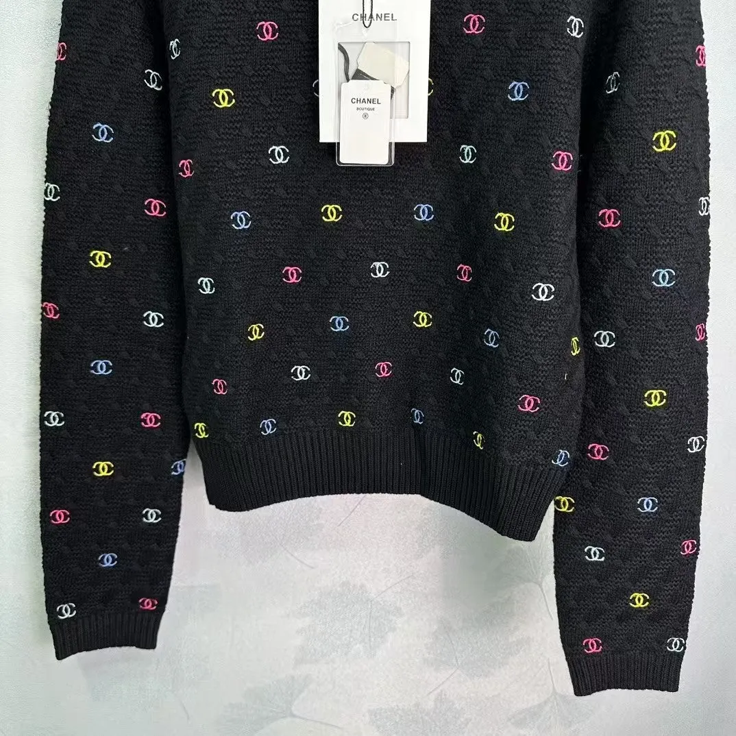 New logo embroidered knitted long sleeves