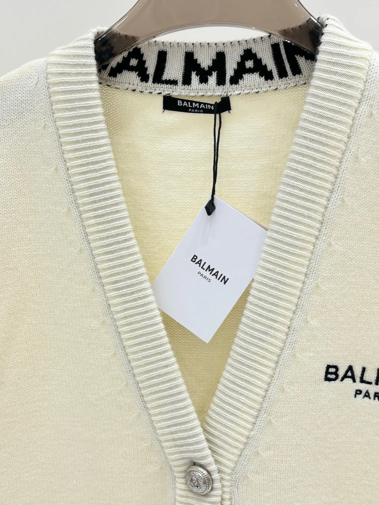 New minimalist letter logo knitted cardigan