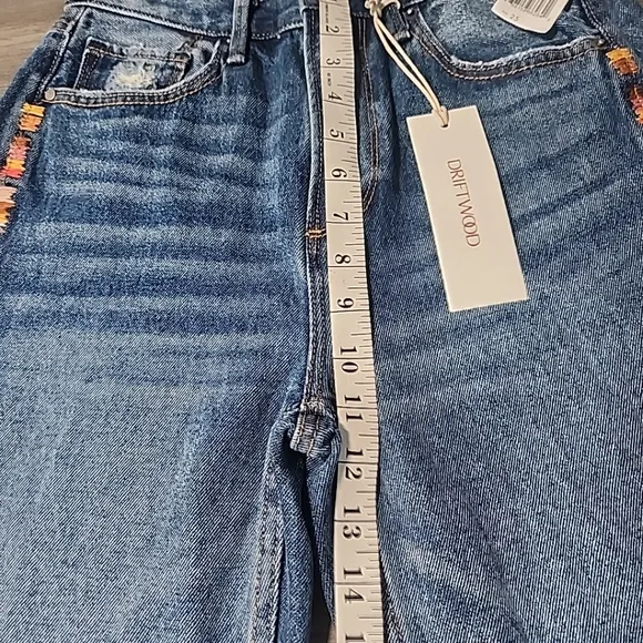 NWT Driftwood Royce Straight Crop Jeans in Kaleidoscope Embroidery | 25