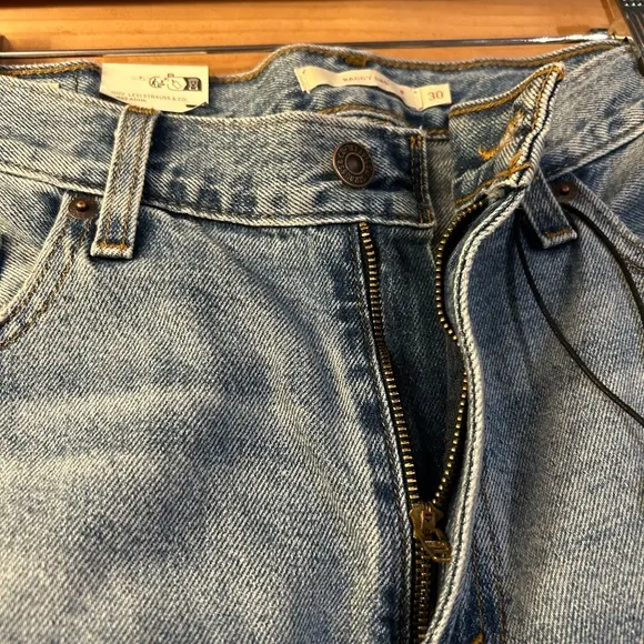 NWT FREE PEOPLE x LEVIS Premium Denim Baggy Dad Jeans Distressed 30