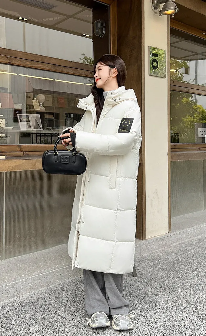 Oversized Thickened and Hooded Puffer Down Coat for Women
