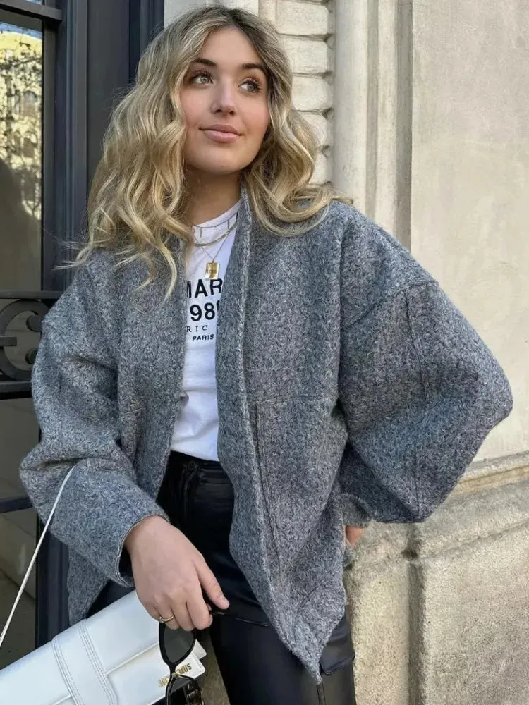 Oversized tweed bomber jacket for women - Stylish design for modern women