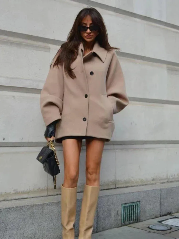 Oversized Wool-Blend Cape Coat | Chic & Timeless | Effortless Layering
