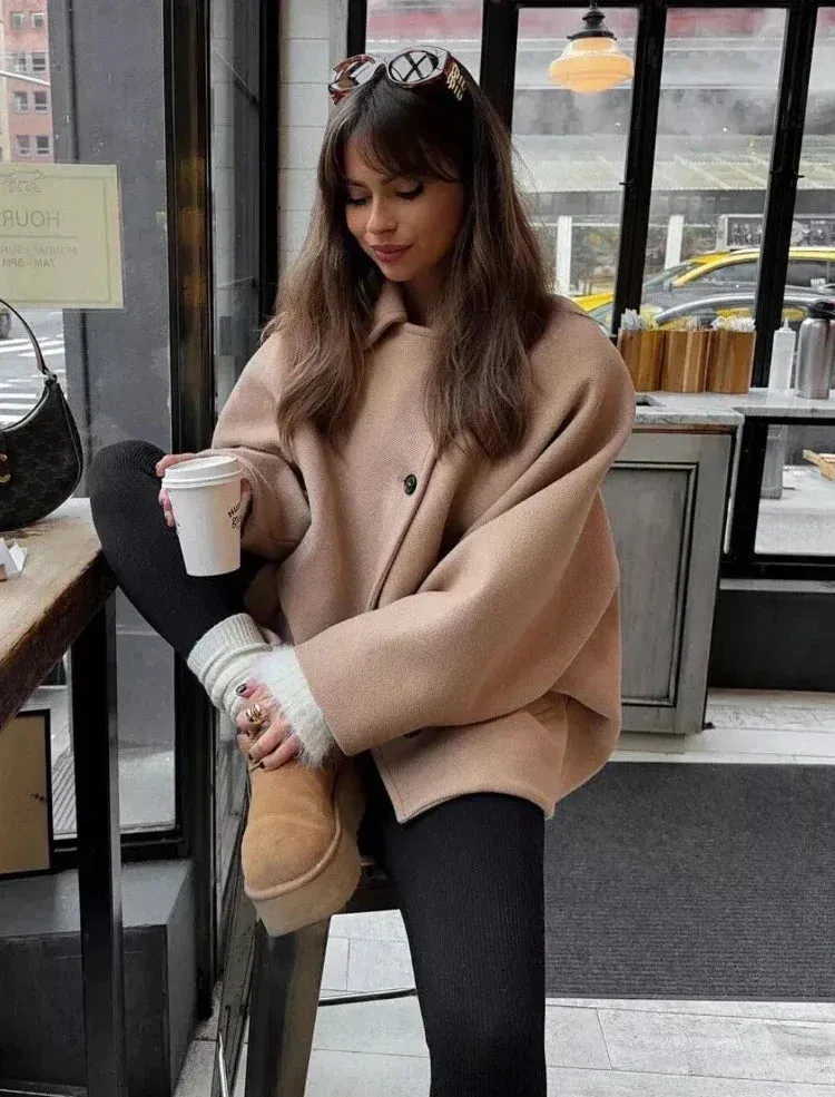 Oversized Wool-Blend Cape Coat | Chic & Timeless | Effortless Layering
