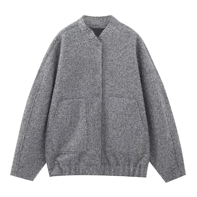 Oversized wool-like-likelen coat with round neckline and buttons - Stylish design for modern women