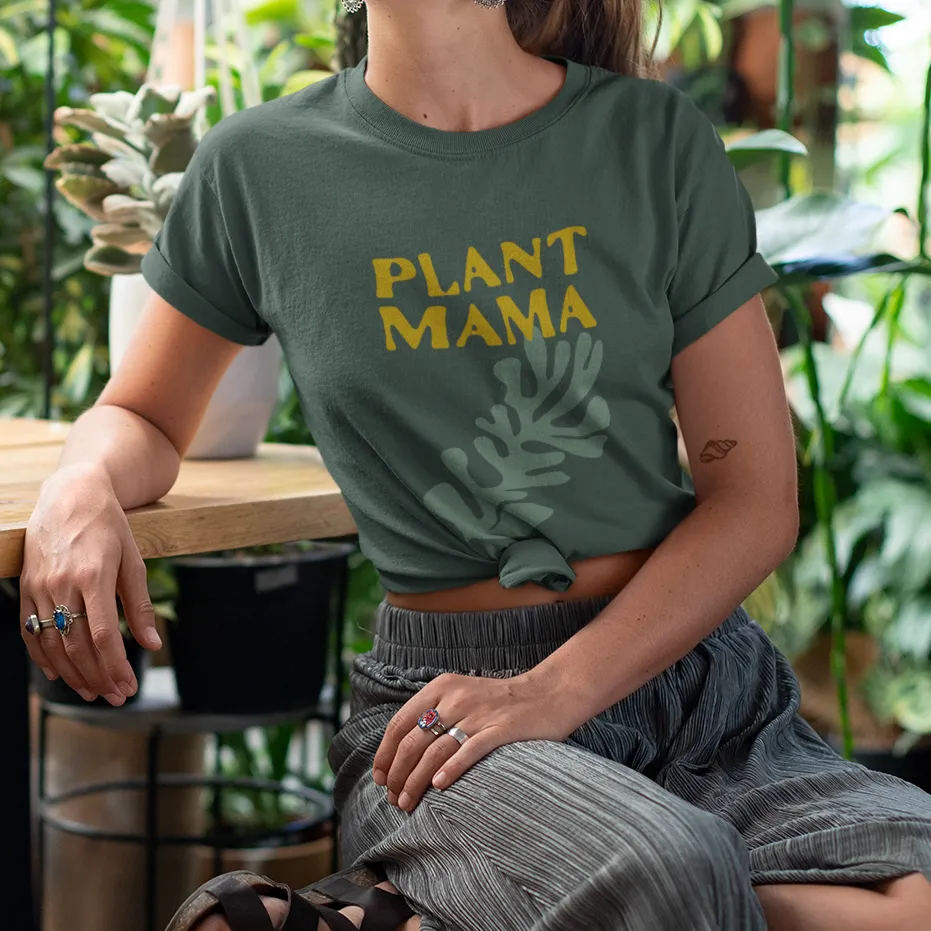 Plant Mama Retro Crew Neck Tee