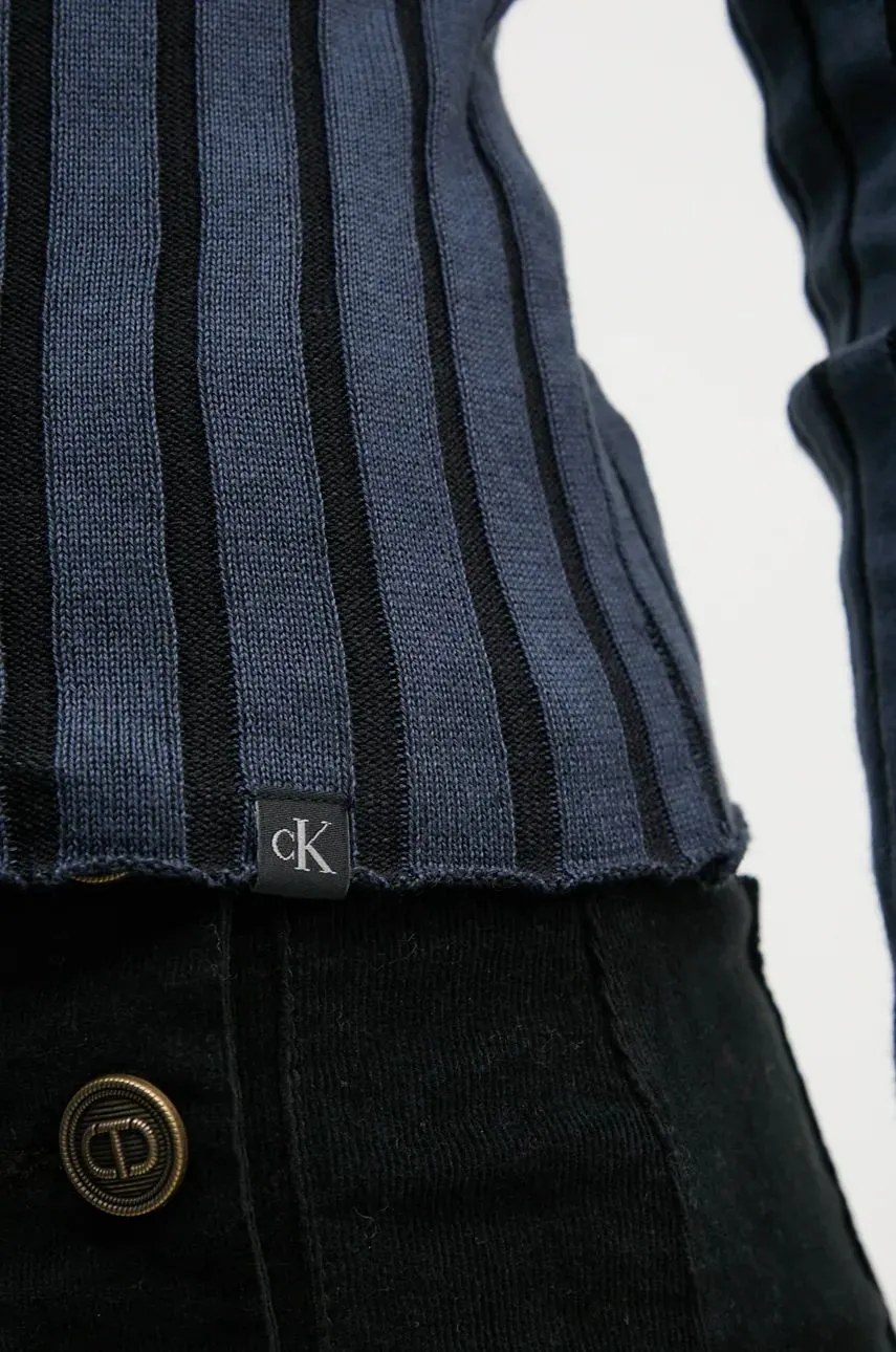 Plated High Neck Slim Sweater
