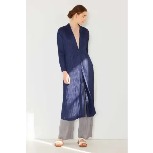 Pleated Long Sleeve Cardigan
