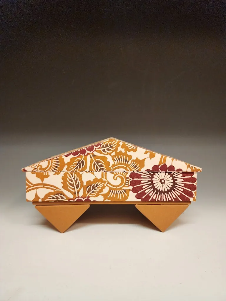 "ARTEMESIA" HANDMADE BOX  JS131