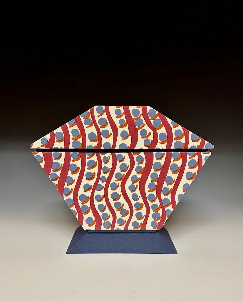 "THE CHARLESTON HOUSE" HANDMADE BOX WITH MIXED MEDIA JS129