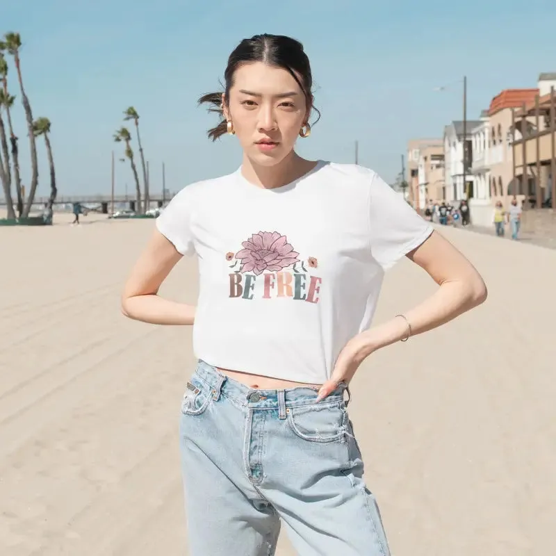 Rock your Style with a Flowy Cropped Tee