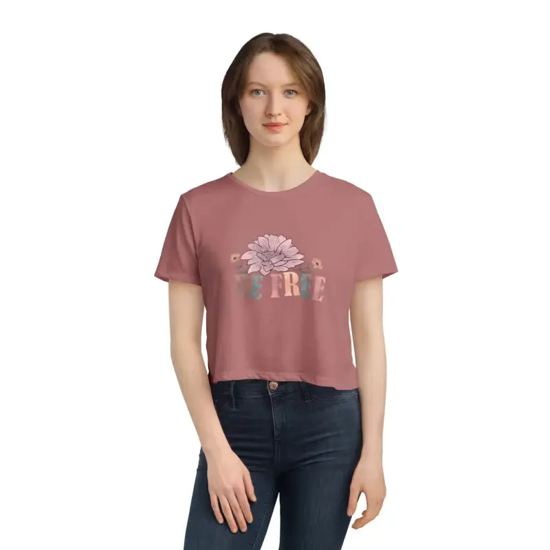 Rock your Style with a Flowy Cropped Tee
