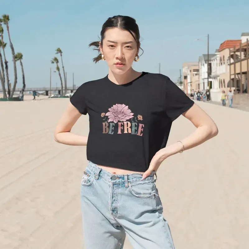 Rock your Style with a Flowy Cropped Tee
