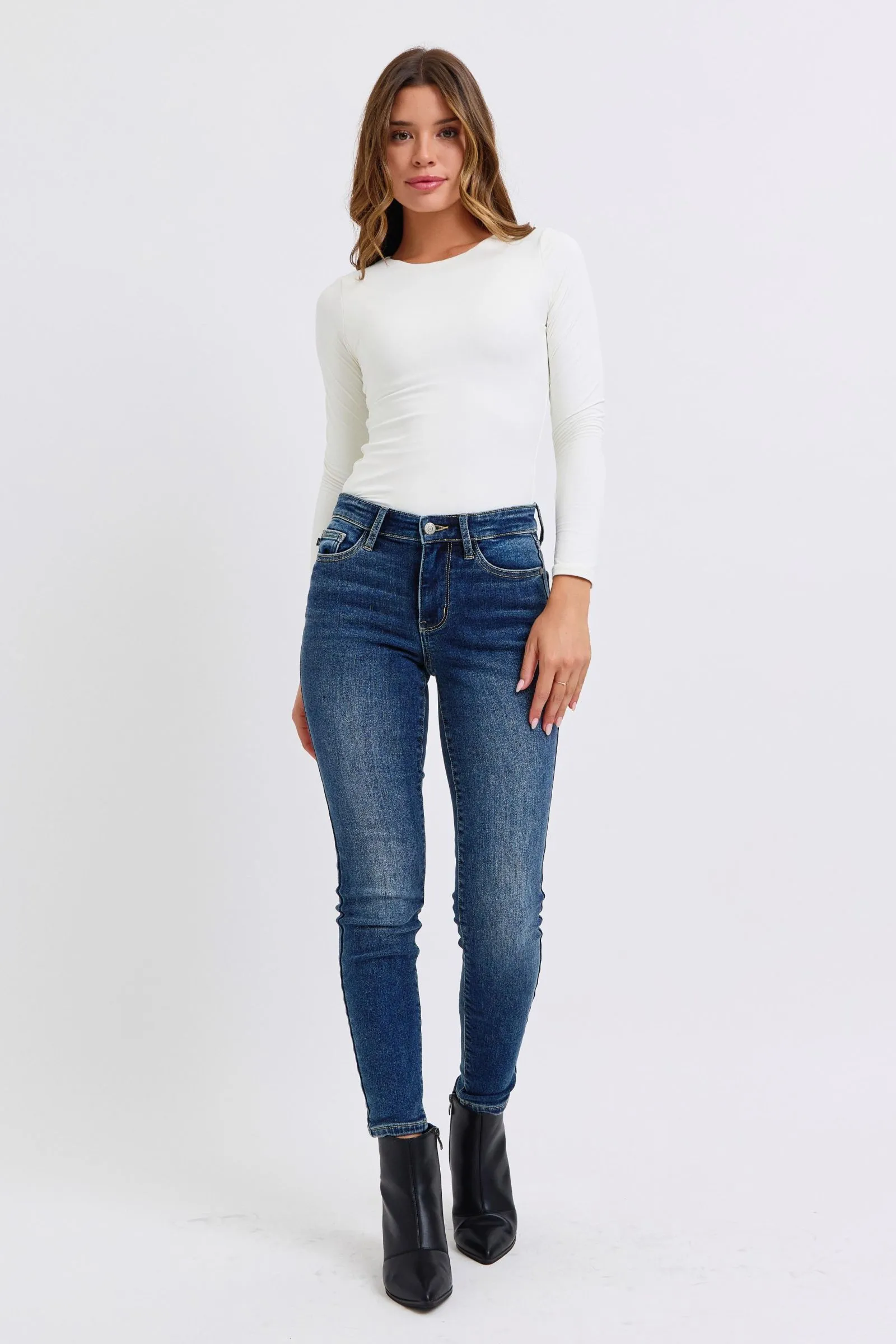Sadie Mid-Rise Skinny Jeans - Judy Blue, Stretch Denim, Slim Fit, Pockets
