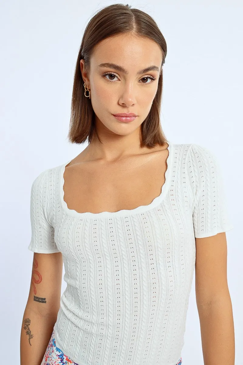 SHORT-SLEEVED SWEATER