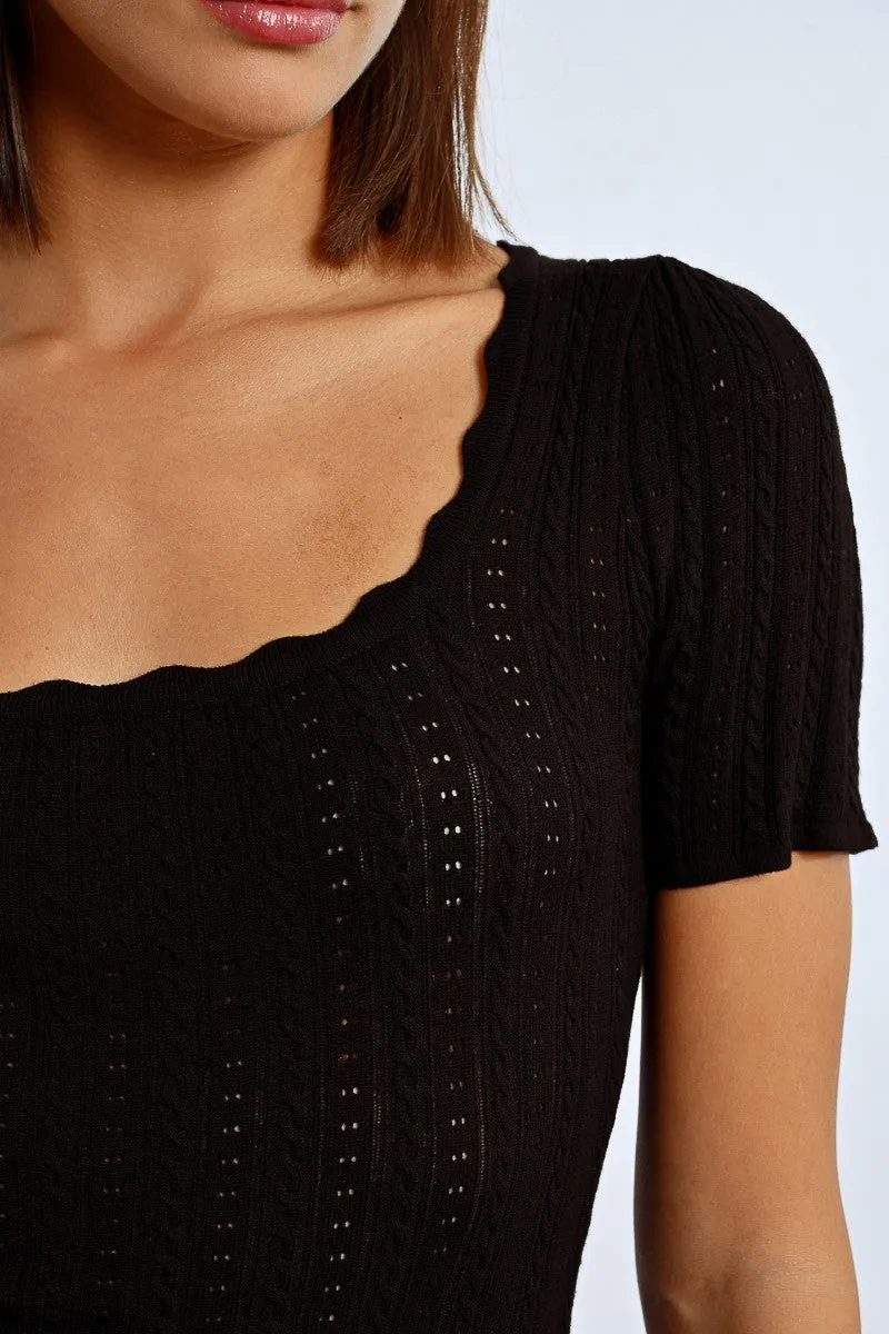 SHORT-SLEEVED SWEATER