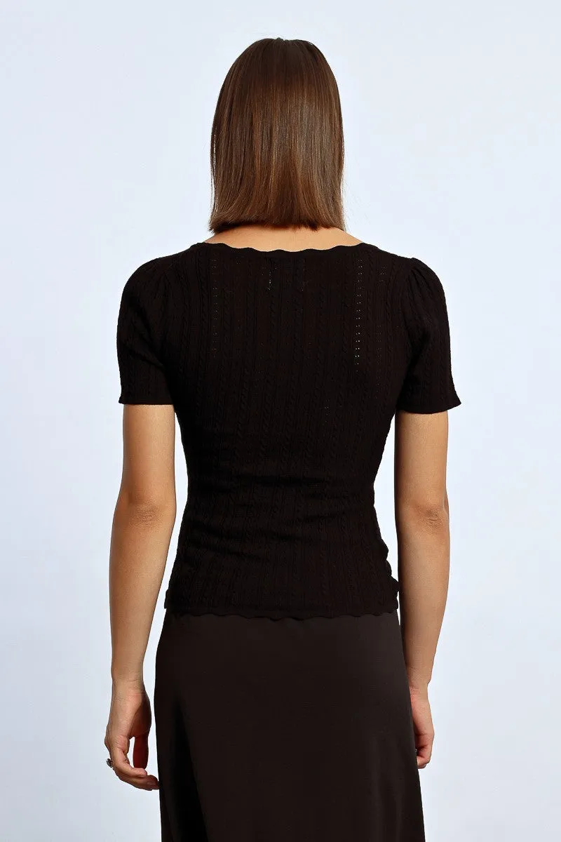 SHORT-SLEEVED SWEATER