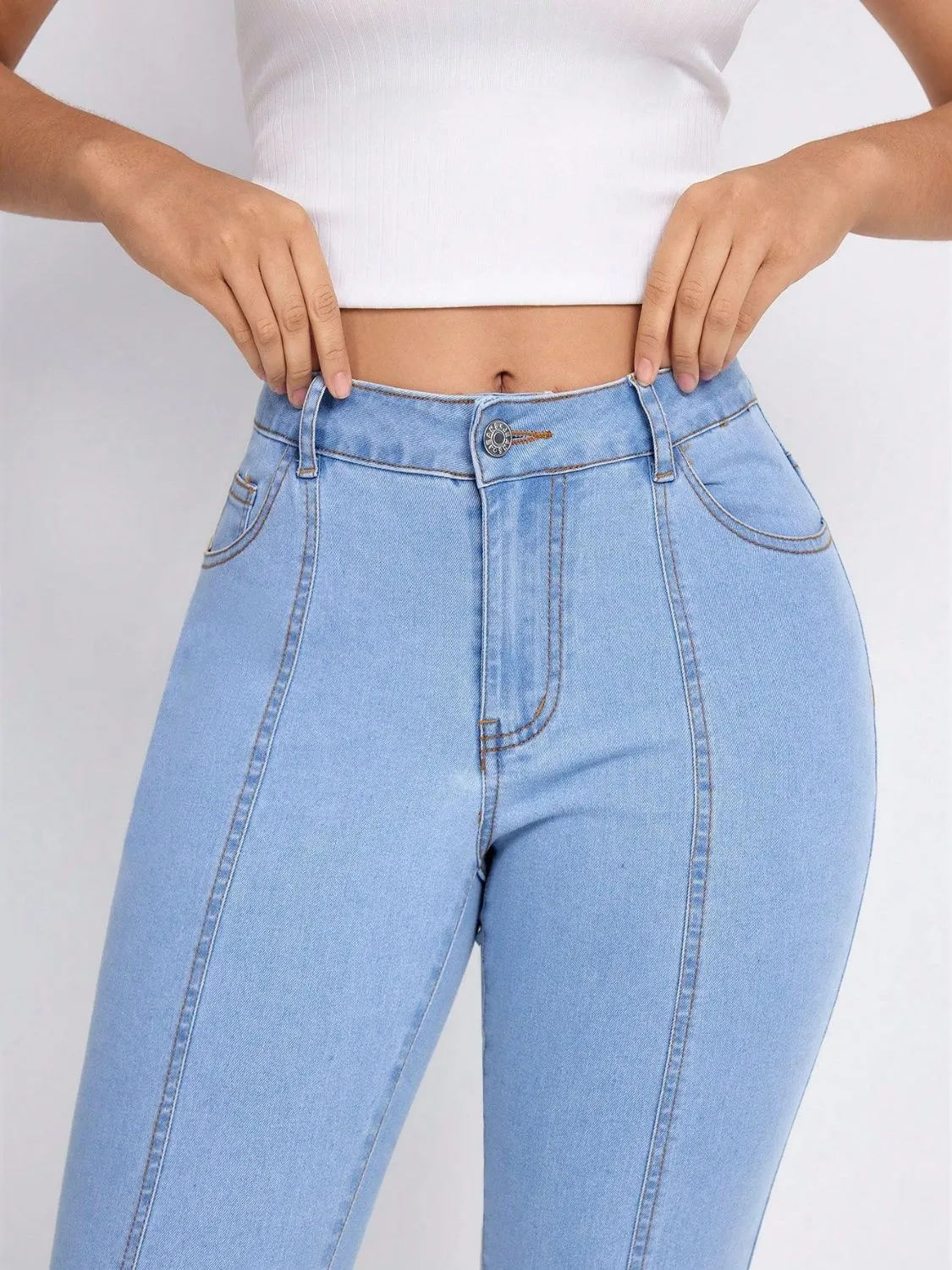 Skinny Jeans with Pockets